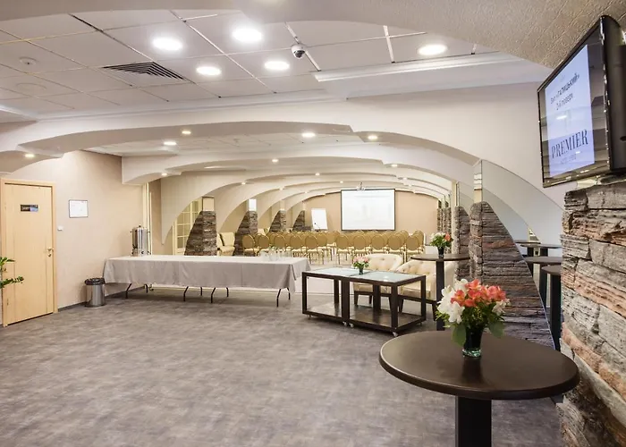 Premier Hotel Lybid Київ